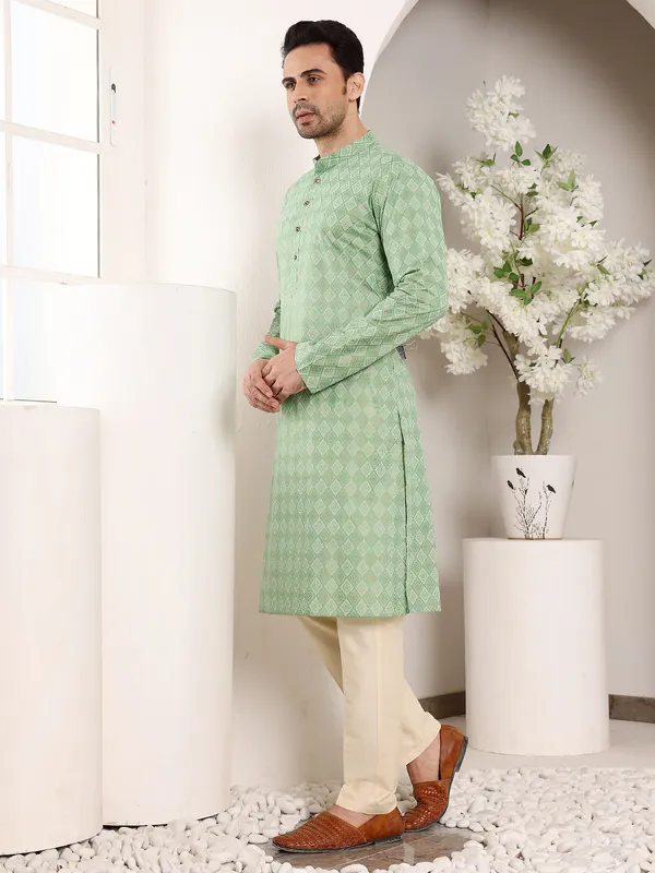 Men's_Elegant_Printed_Sea_Green_Straight_Cotton_Kurta,Cream_solid_trouser_style_churidar