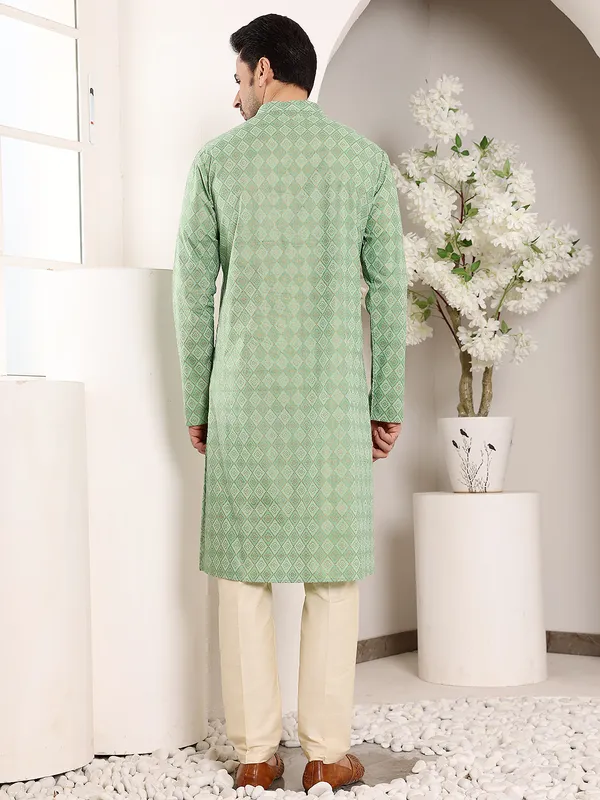 Men's_Elegant_Printed_Sea_Green_Straight_Cotton_Kurta,Cream_solid_trouser_style_churidar