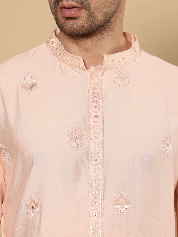 Men's_Cream_Straight_Viscose_Silk_Kurta_with_Embroidered_Neckline_and_Motifs,Cream_solid_trouser_style_churidar