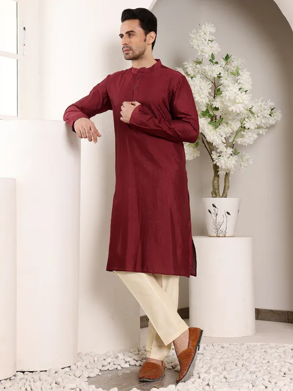 Men's_Maroon_Straight_Viscose_Silk_kurta_with_Textured_Effect,Cream_solid_trouser_style_churidar