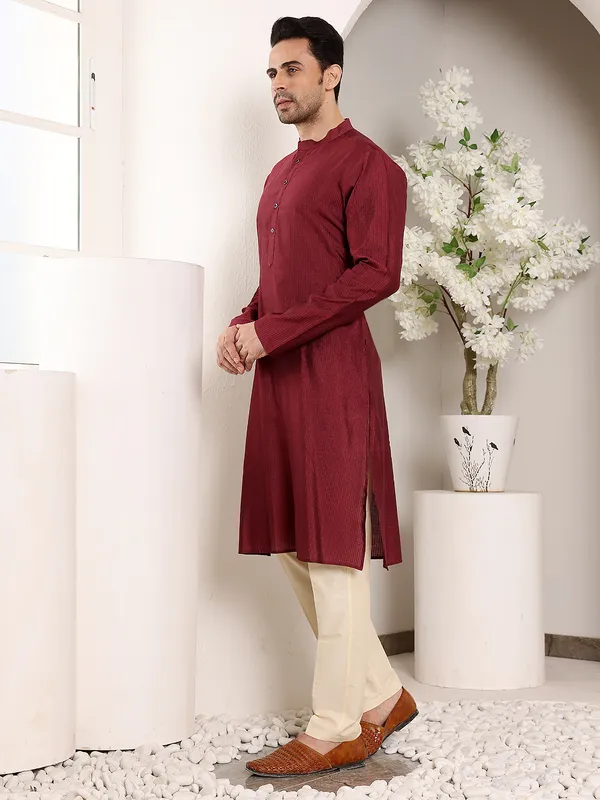 Men's_Maroon_Straight_Viscose_Silk_kurta_with_Textured_Effect,Cream_solid_trouser_style_churidar