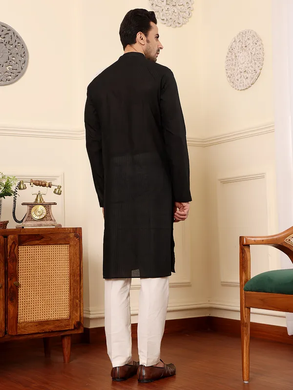 Men's_Black_Straight_Viscose_Silk_kurta_with_Textured_Effect,Cream_solid_trouser_style_churidar