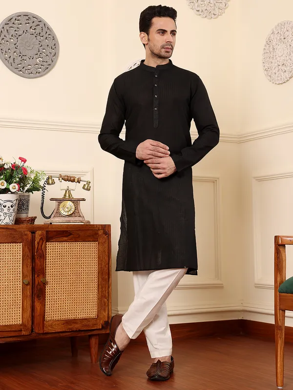 Men's_Black_Straight_Viscose_Silk_kurta_with_Textured_Effect,Cream_solid_trouser_style_churidar