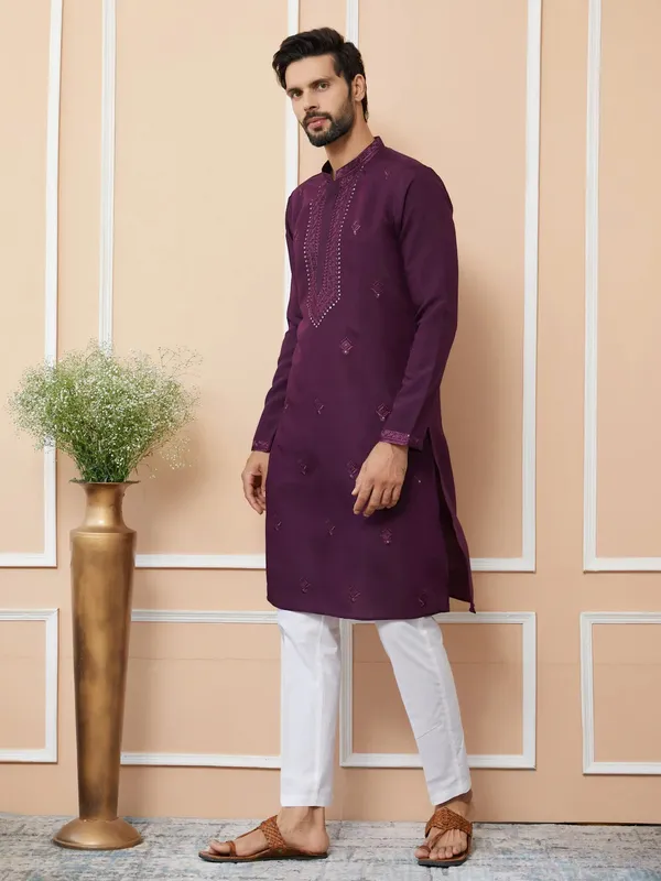 Men's_Purple_Straight_Viscose_Silk_Kurta_with_Embroidered_Neckline_and_Motifs,Off_White_solid_trouser_style_churidar