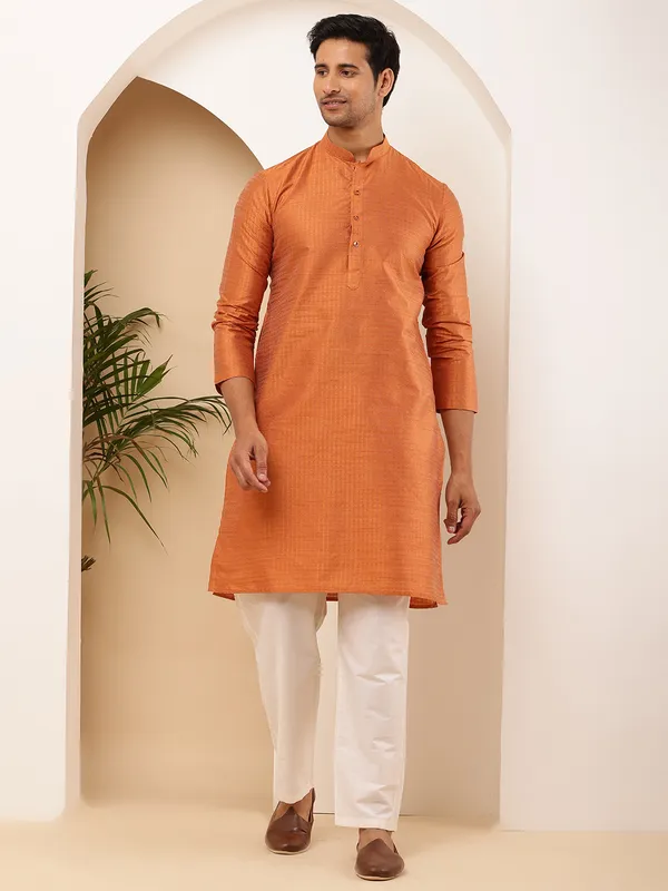 Men_Rust_Orange_Textured_Straight_Kurta_with_Chanderi_Off_white_Pyjama