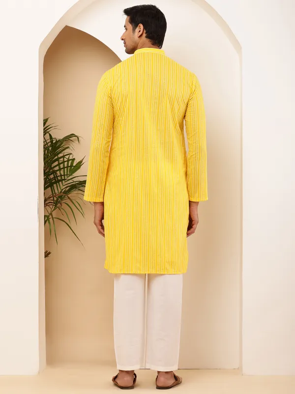 Men_Yellow_Ikat_Printed_Cotton_Kurta_with_White_Pyjama_Set