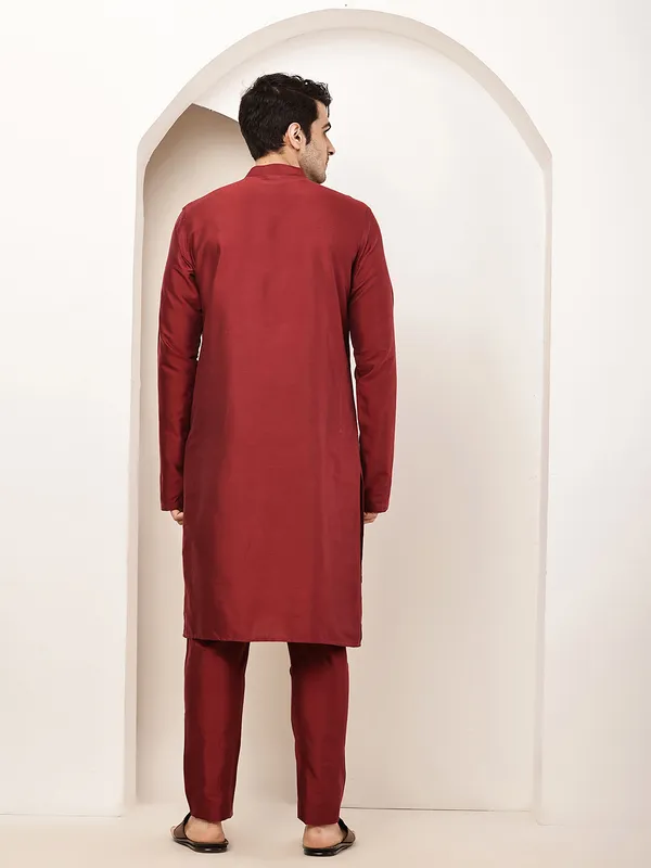 Dark_Red_Straight_Viscose_Silk_Kurta_For_Men