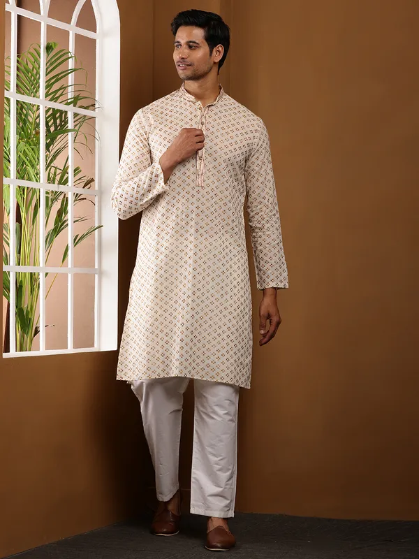 Beige_Viscose_Blend_Straight_Hem_And_Minimal_Print_Kurta_For_Men
