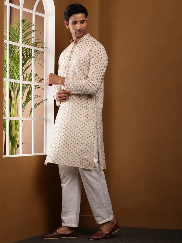 Beige_Viscose_Blend_Straight_Hem_And_Minimal_Print_Kurta_For_Men