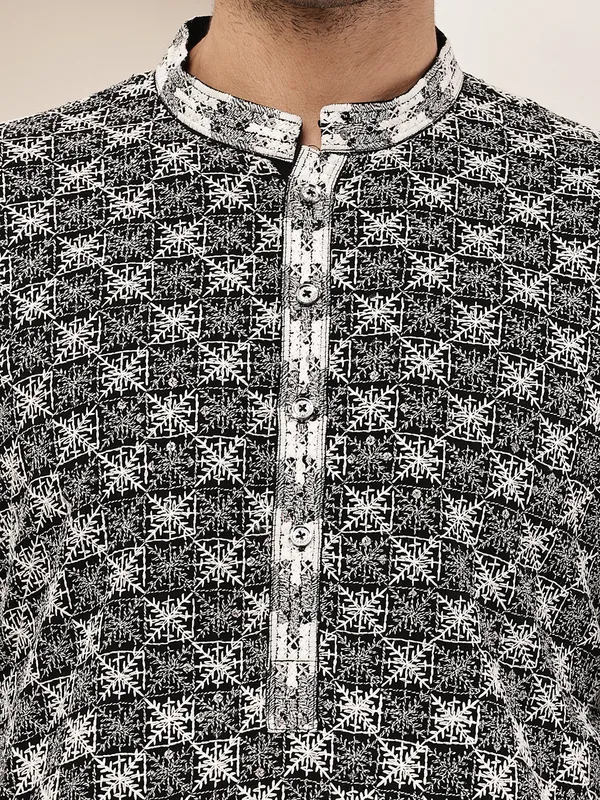 Black_&_White_Embroidered_Kurta_Set_with_Cream_Pajama_For_Men