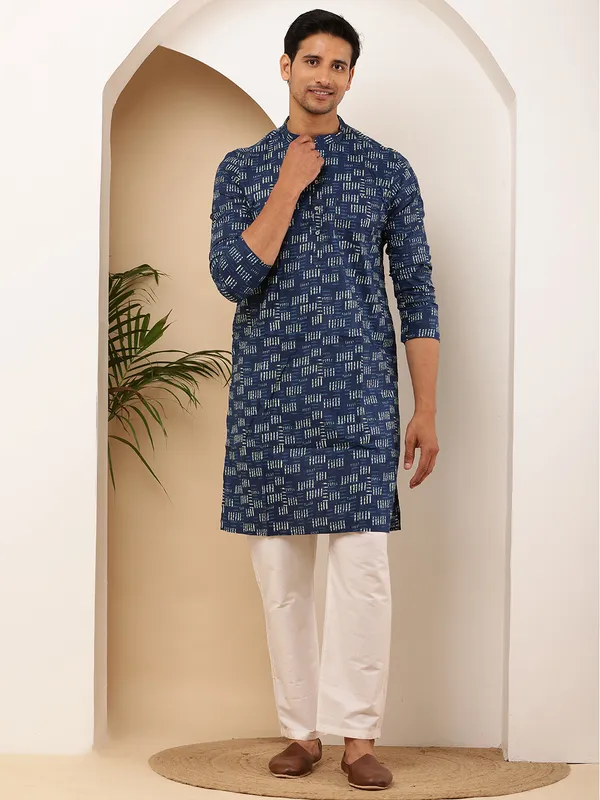 Navy_Blue_Viscose_Blend_Abstract_Block_Print_Kurta_For_Men