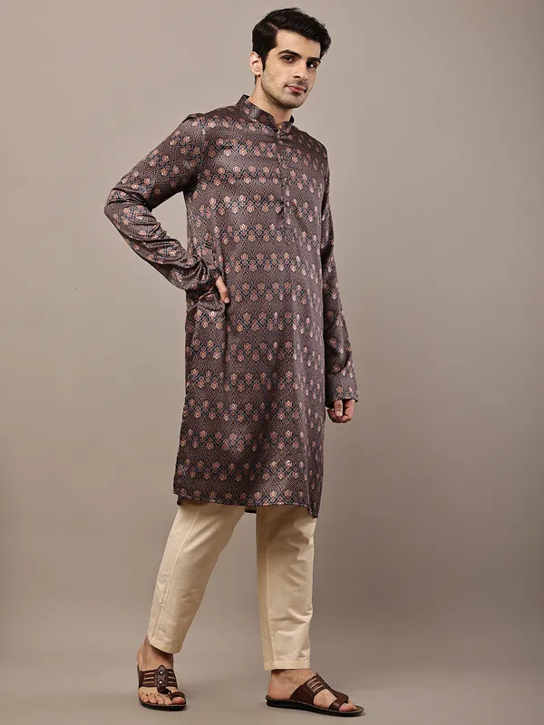Brown_Printed_Kurta_with_Cream_Pyjama_&_Traditional_Ethnic_Motifs_For_Men
