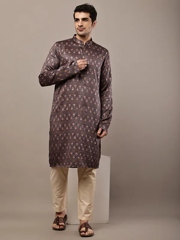 Brown_Printed_Kurta_with_Cream_Pyjama_&_Traditional_Ethnic_Motifs_For_Men