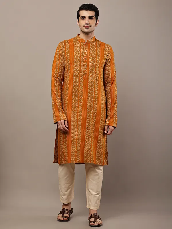 Mustard_Textured_Threadwork_Kurta_with_Traditional_Off-White_Viscose_Pyjama_For_Men