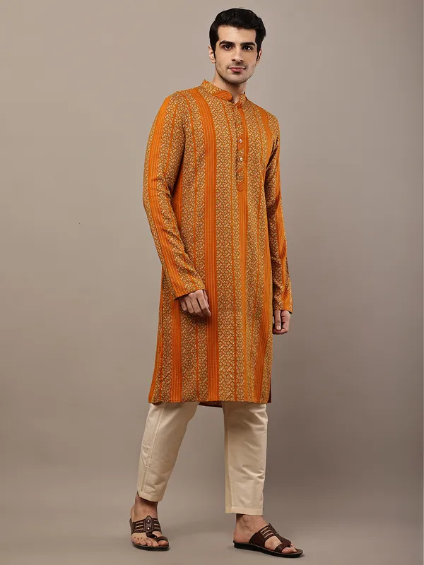 Mustard_Textured_Threadwork_Kurta_with_Traditional_Off-White_Viscose_Pyjama_For_Men