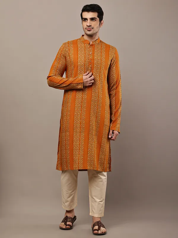 Mustard_Textured_Threadwork_Kurta_with_Traditional_Off-White_Viscose_Pyjama_For_Men