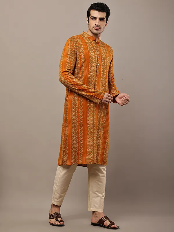 Mustard_Textured_Threadwork_Kurta_with_Traditional_Off-White_Viscose_Pyjama_For_Men