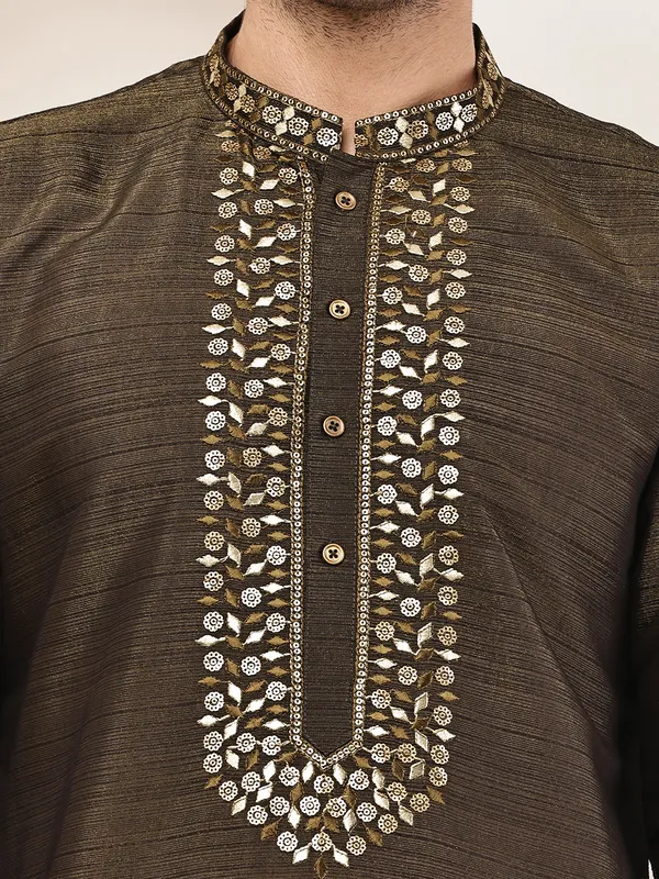 Green_Viscose_Silk_Zari-Work_Straight_Kurta_For_Men