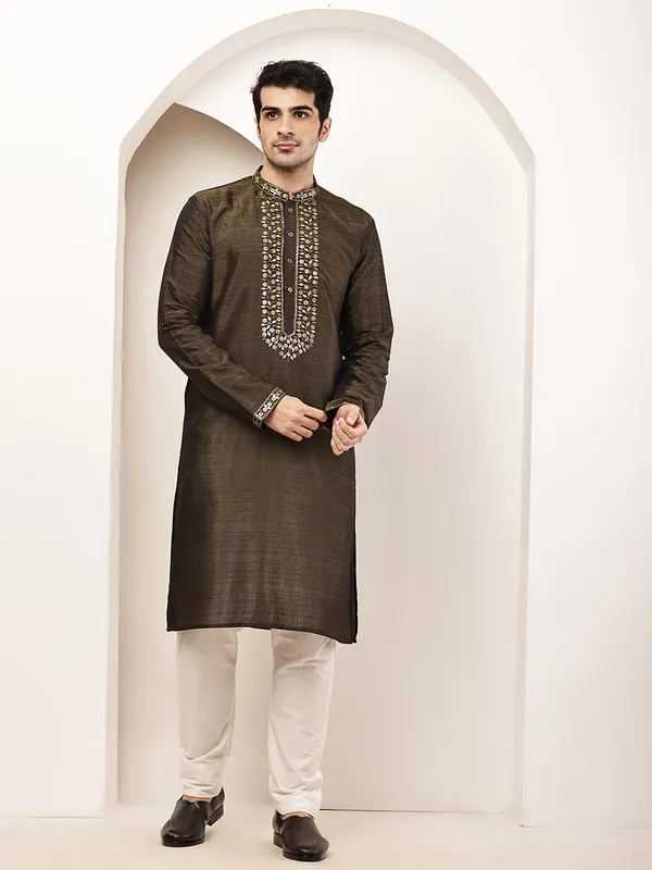 Green_Viscose_Silk_Zari-Work_Straight_Kurta_For_Men