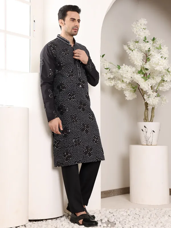 Black_Straight_Rayon_Silk_Embroidered_Neckline_And_Motifs_Kurta_For_Men