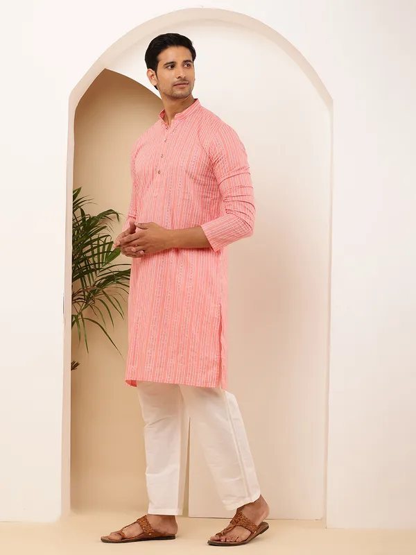 Coral_Pink_Cotton_All-Over_Print_Kurta_For_Men