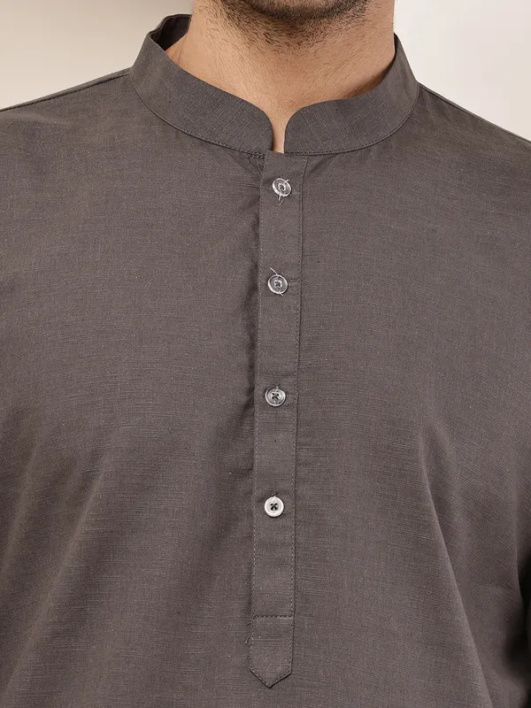 Grey_Straight_Viscose_Silk_Kurta_For_Men
