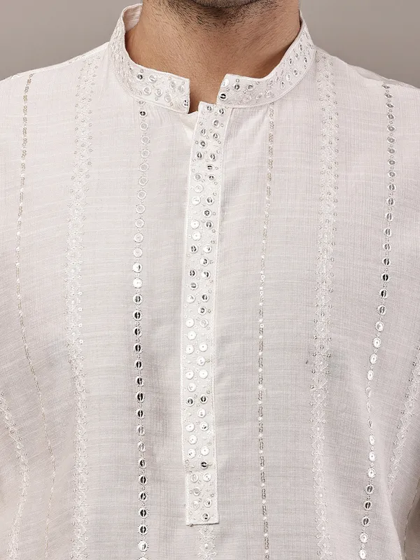 White_Textured_Embroidered_Kurta__For_Men