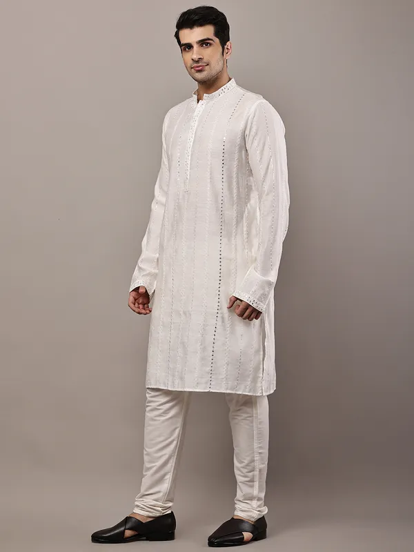 White_Textured_Embroidered_Kurta__For_Men