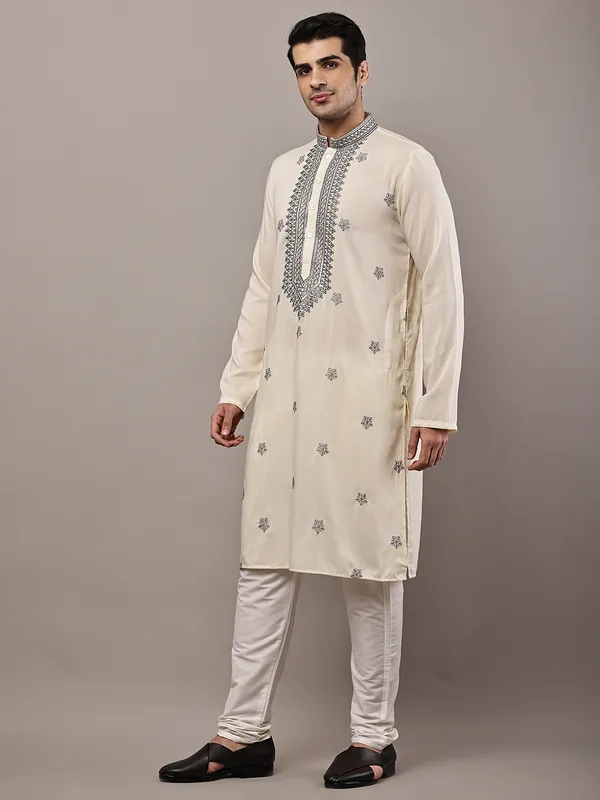 Cream_Embroidered_Kurta_Set_with_Cream_Pajama_For_Men