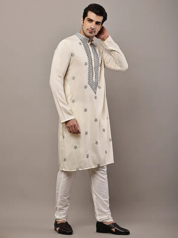 Cream_Embroidered_Kurta_Set_with_Cream_Pajama_For_Men
