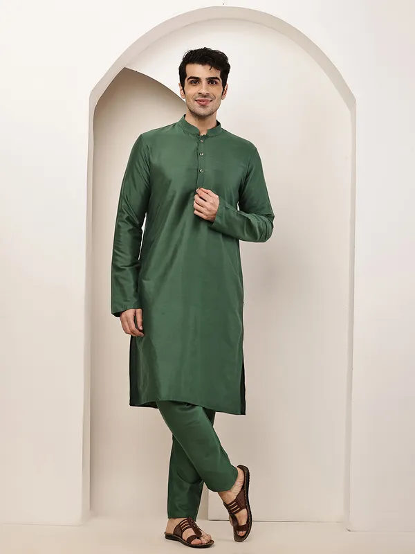 Green_Straight_Viscose_Silk_Kurta_For_Men