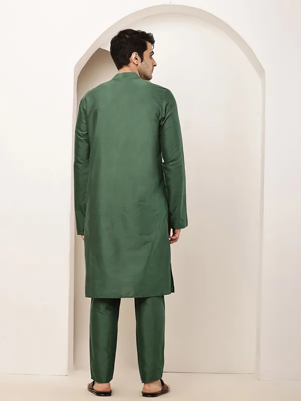 Green_Straight_Viscose_Silk_Kurta_For_Men
