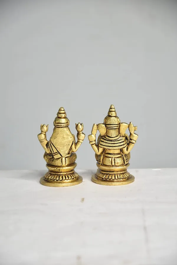 Handcrafted_Brass_Laxmi_Ganesh_Murti_–_Ideal_For_Temple_&_Occasion_Decoration