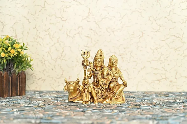 Brass_Decorative_Idol_Of_Shiv_Parvati_Ji_With_Nandi_For_Home_&_Temple_Decor