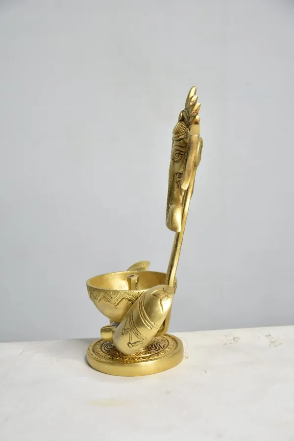 Handcrafted_Brass_Ganesh_Diya_(10_Inch,_1.5Kg,_Gold_Finish)_–_Premium_Deepak_For_Home_Decor