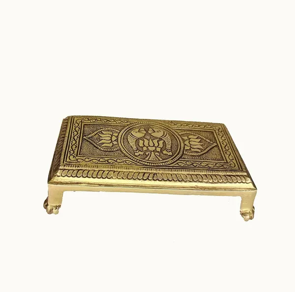 Brass_Chowki_–_Elephant_Leg_Design_Asan_For_Home_&_Temple_Use_(5.5_Inches_X_3.5_Inches,_450G)