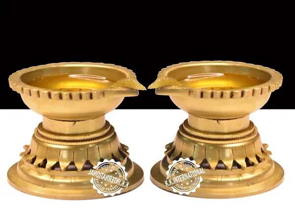 Brass_Akhand_Diya_Pair_|_Small_Size_|_Handmade