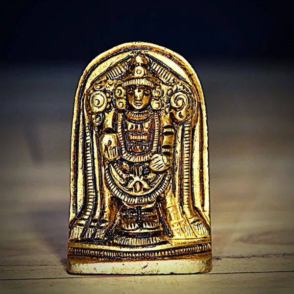 Brass_Venkateswara_Idol_Compact_5_Cm_Tirupati_Balaji_Murti_For_Mandir,_Office,_And_Dashboard