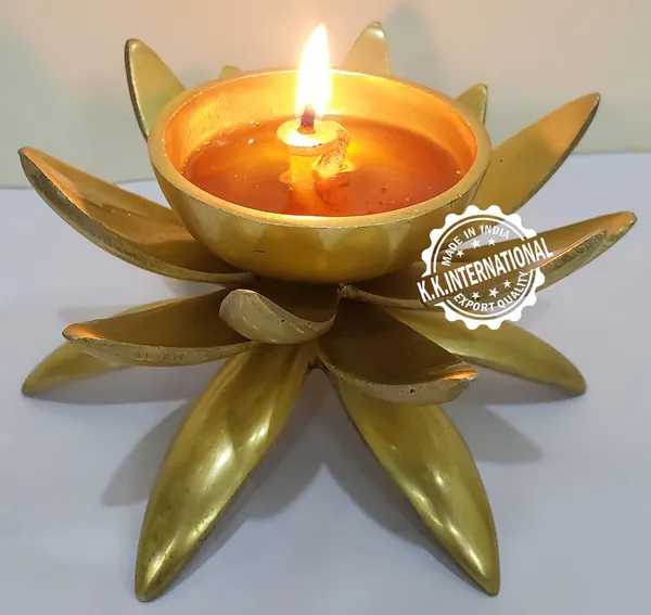 Kamal_Diya_–_Brass_Lotus_Oil_Lamp