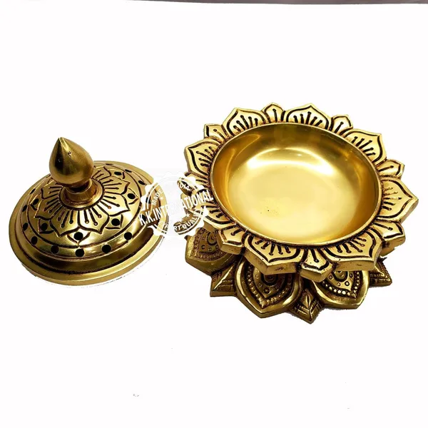Handcrafted_Brass_Lotus_Incense_Burner_–_Elegant_Dhoop_Dani_For_Home_Decor
