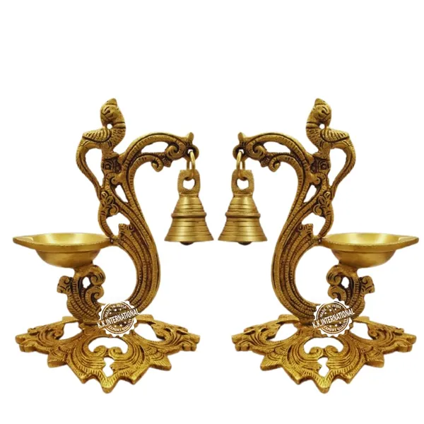 Brass_Peacock_Hanging_Diya_With_Table_Standing_Deepak_(Set_Of_2)_Traditional_Oil_Lamp_For_Decoration