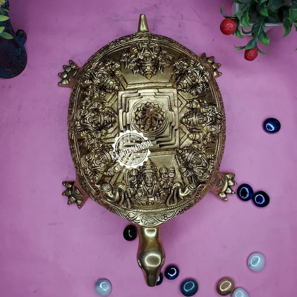 Brass_Tortoise_With_Shree_Yantra_By_For_Home_Decor_&_Gifting