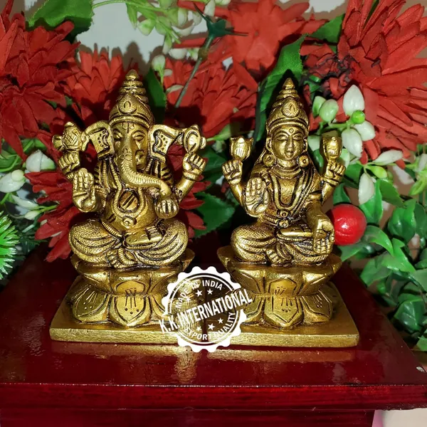 Brass_Laxmi_Ganesh_Idol_Pair,_Standard,_Weight_-_Antique_Yellow,_2_Piece_For_Gifting_&_Home_Decor