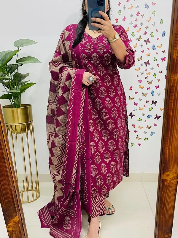 Wine_Block_Print_Kurta_Set_with_Dupatta