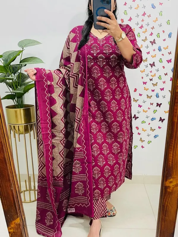 Wine_Block_Print_Kurta_Set_with_Dupatta
