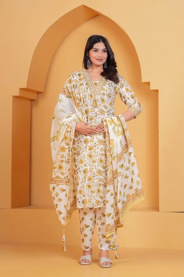 Women's_Printed_Kurta_Pant_Dupatta_Set