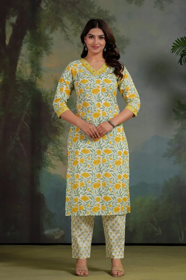 Women's_Printed_Kurta_Pant_Dupatta_Set