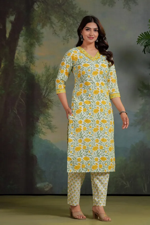Women's_Printed_Kurta_Pant_Dupatta_Set