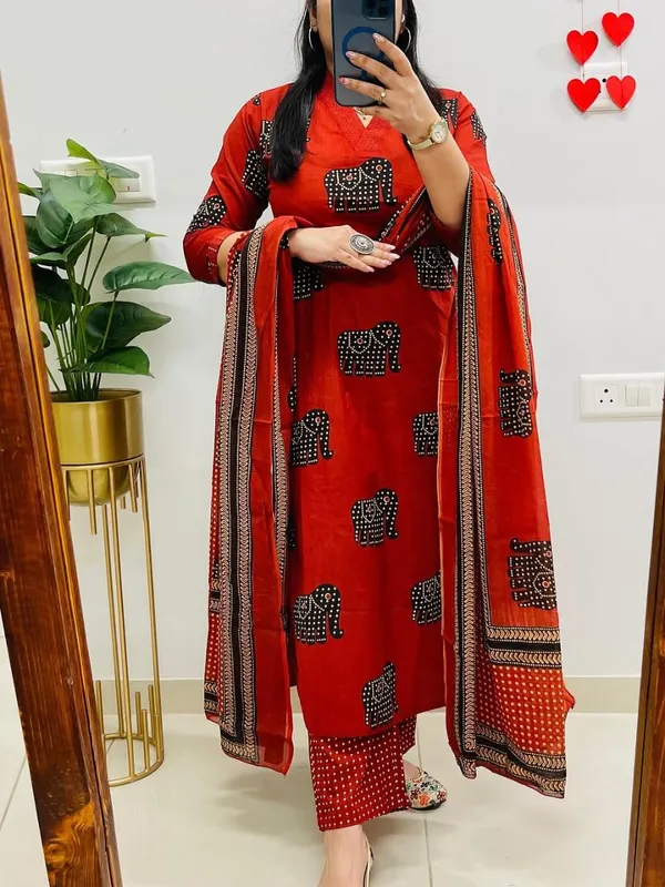 Rust_Red_Elephant_Print_Kurta_Set_with_Dupatta