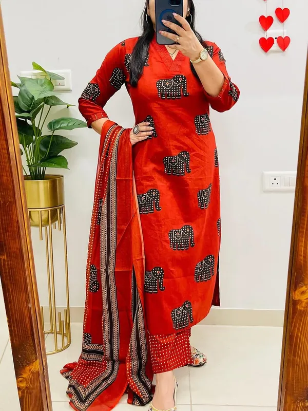 Rust_Red_Elephant_Print_Kurta_Set_with_Dupatta